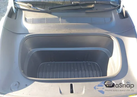 2026 Tesla Model Y Long Range Dual Motor All-Wheel Drive из США, поврежденный, VIN 7SAYGDED3TA477884